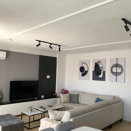 Sea La Vie- Apartment Sarandë Exteriör bild