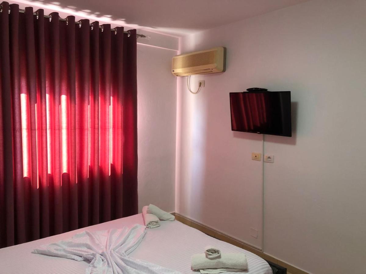 Sea La Vie- Apartment Sarandë Exteriör bild