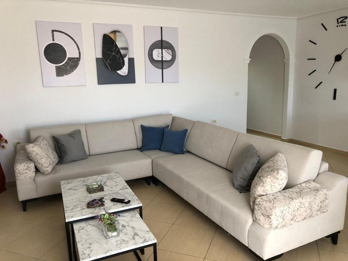 Sea La Vie- Apartment Sarandë Exteriör bild